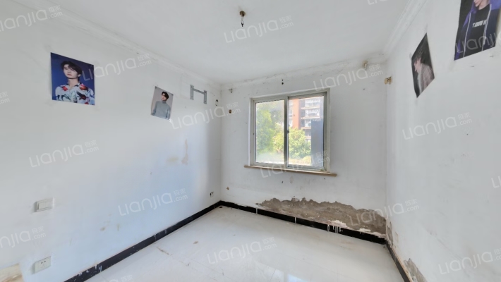 西郊虹韵城景雅苑二手房实景图