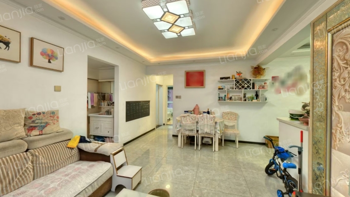 冠城大通二期松苑二手房实景图