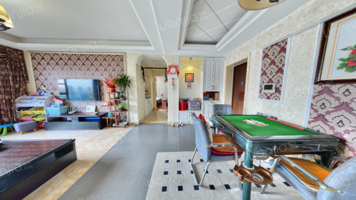 公园城二手房实景图