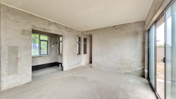 东海鼎山府二手房实景图