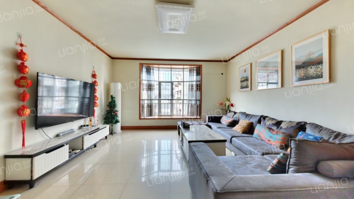 景凤街192号二手房实景图