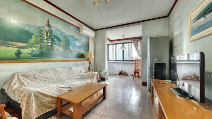 磨底河沿巷11号二手房实景图