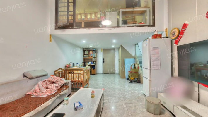 水晶之城二手房实景图