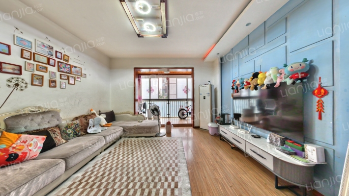 杜鹃花园二手房实景图