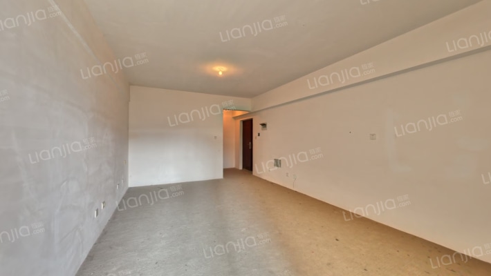 锐力领峰二手房实景图