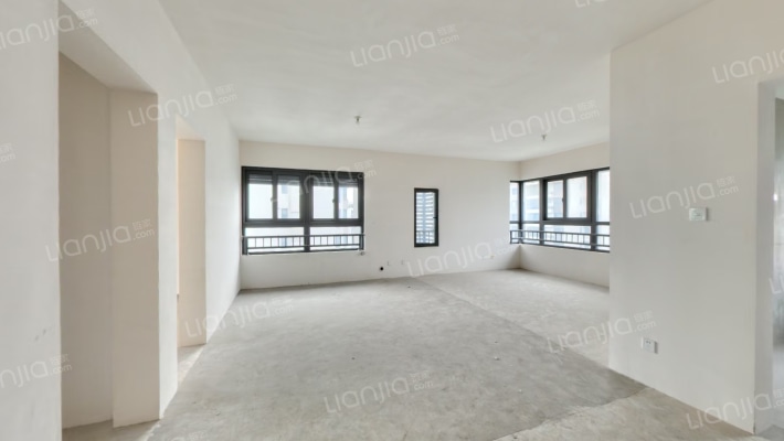 秀岸花园二手房实景图