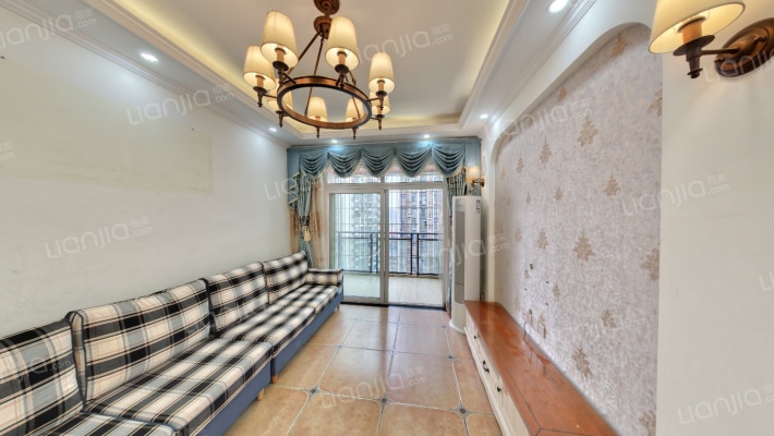 美德佳园二手房实景图