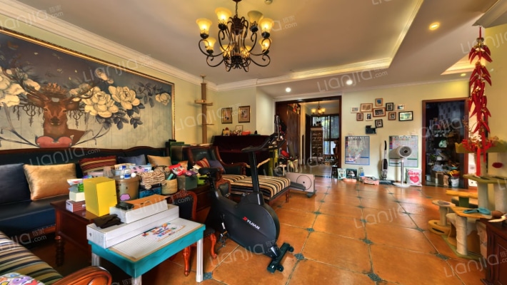 华侨城纯水岸一期多层二手房实景图