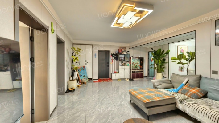 京广中路141号二手房实景图