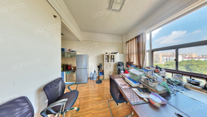 大润发商贸城二手房实景图