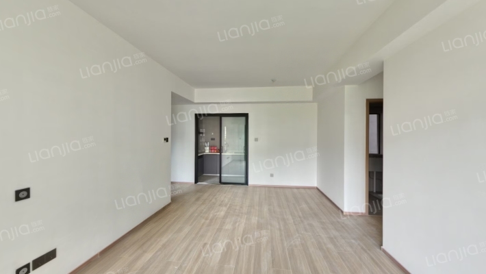 陕建凤栖学府二手房实景图