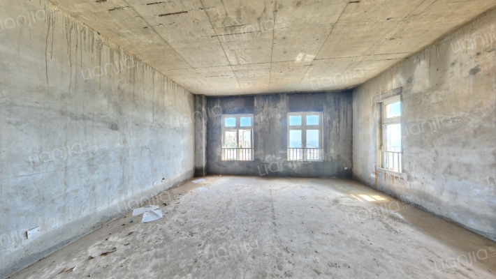 东部华侨城天麓三区二手房实景图