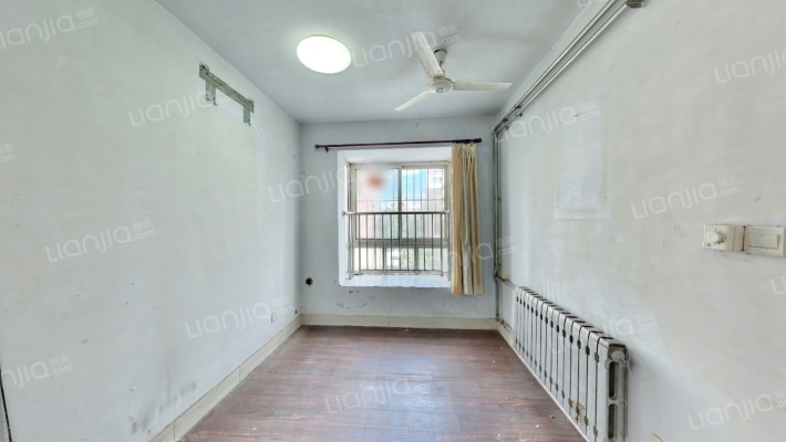 明四隆福家园二手房实景图