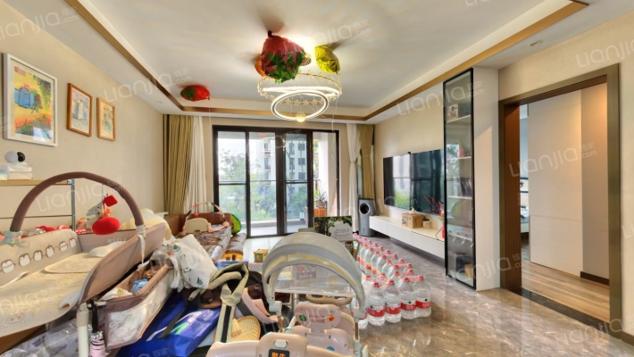 朗悦府静园二手房实景图