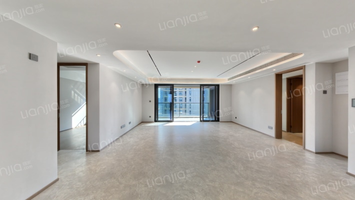 潮展云起二手房实景图