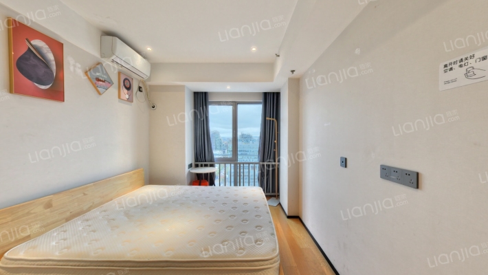 万科都荟天地城C区二手房实景图