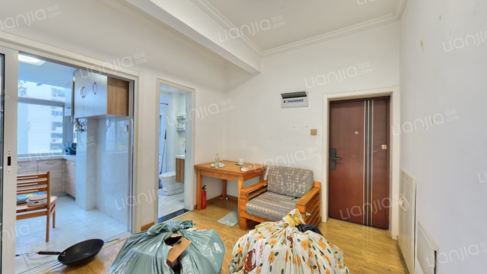 定淮门2号二手房实景图