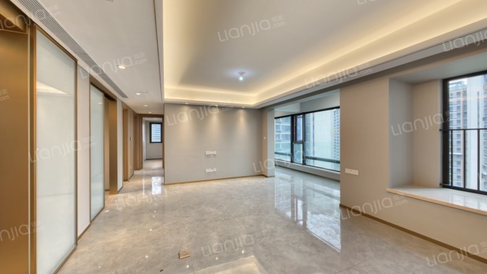 华润未来之城四期二手房实景图