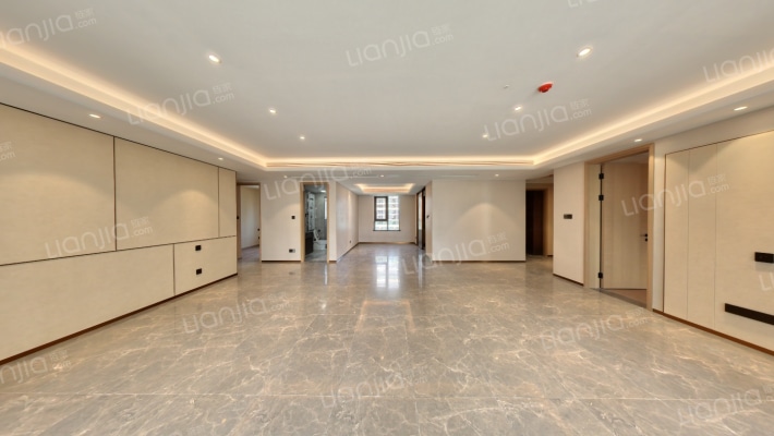 绿城深蓝公馆二手房实景图