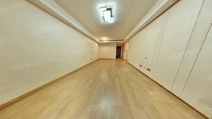 世茂璀璨天城二手房实景图