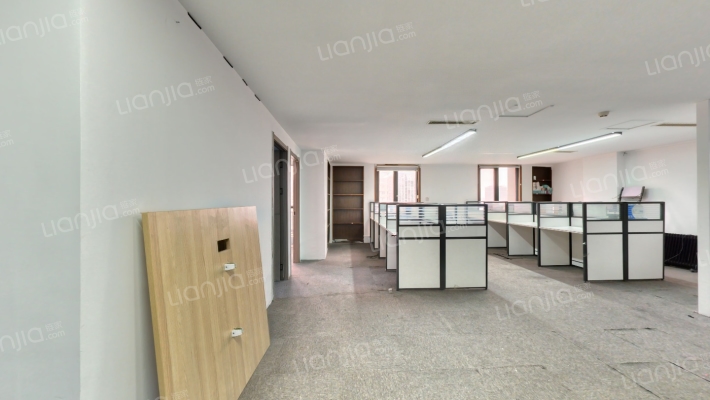 启航大厦二手房实景图