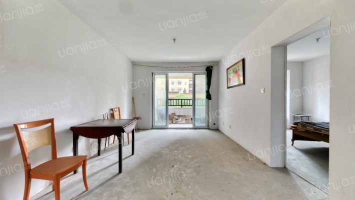 东骏华府二手房实景图