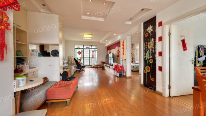 百胜春天二手房实景图