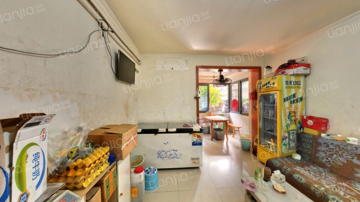 居民大院二手房实景图