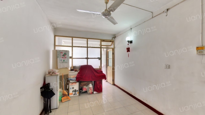 农械厂社区二手房实景图