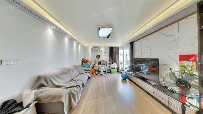 金色家园一期二手房实景图