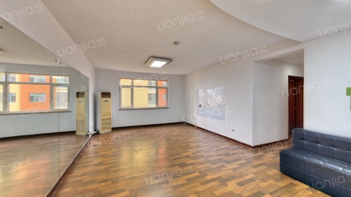 千禧龙花园二手房实景图