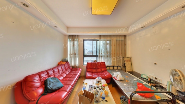 中河名庭二手房实景图