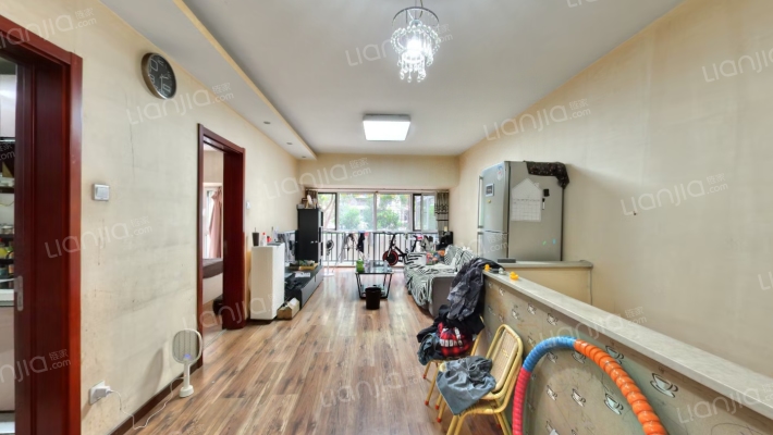 华美橡树岭二手房实景图