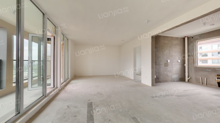 中欧青特滨湖国际二手房实景图