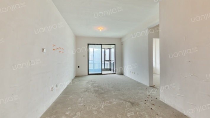 千禧河畔D区二手房实景图