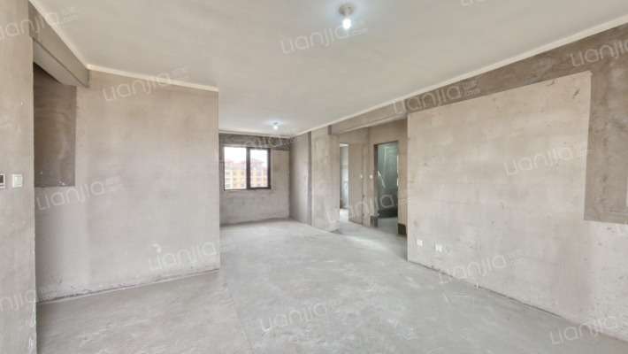 和达·虹湾二手房实景图