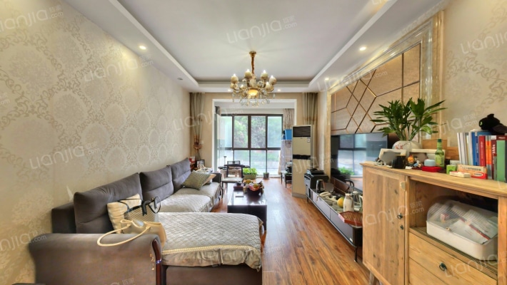 新界五期二手房实景图