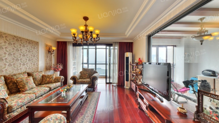 中海湖滨一号二手房实景图