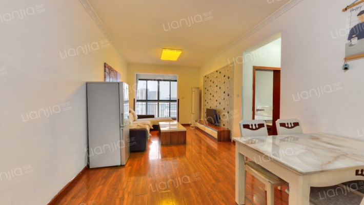 临江苑西区二手房实景图