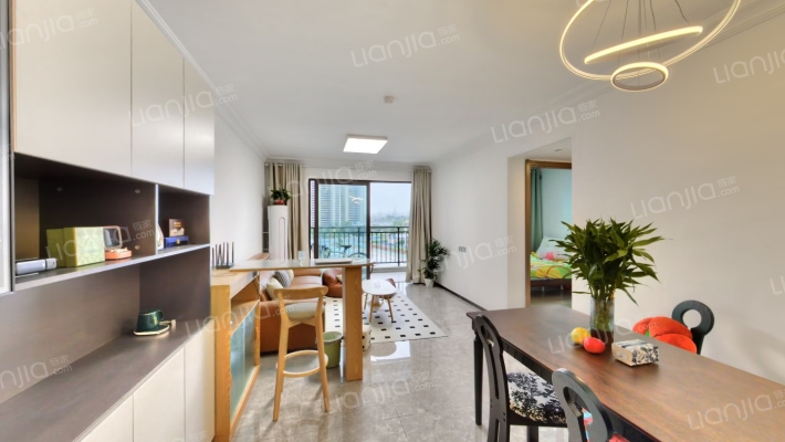 碧桂园时代城鸿园二手房实景图