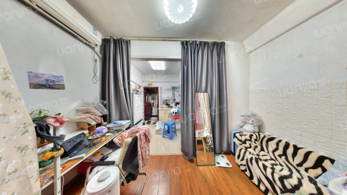 鼓楼四条巷二手房实景图