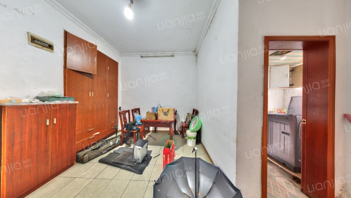 堤角小区二手房实景图