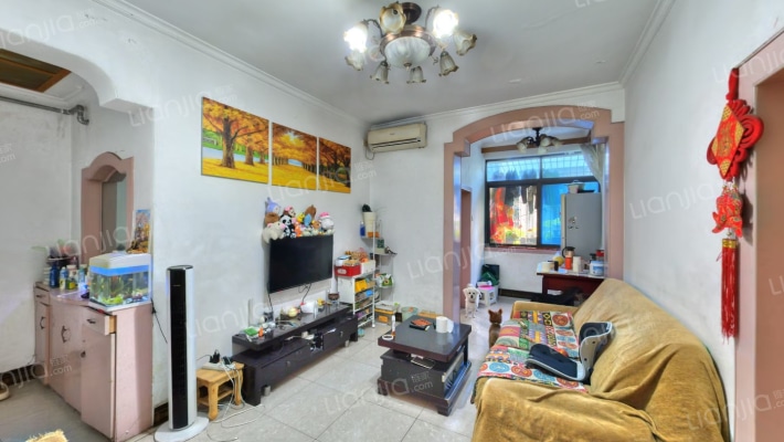 文武路152号二手房实景图