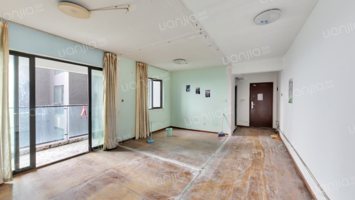 优品道四期曦岸二手房实景图