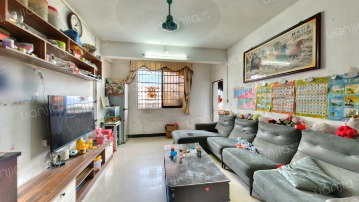 小海北路二手房实景图