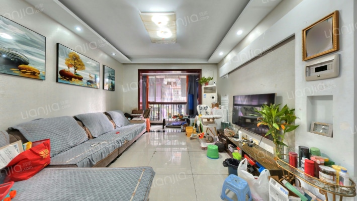 体育花园二手房实景图