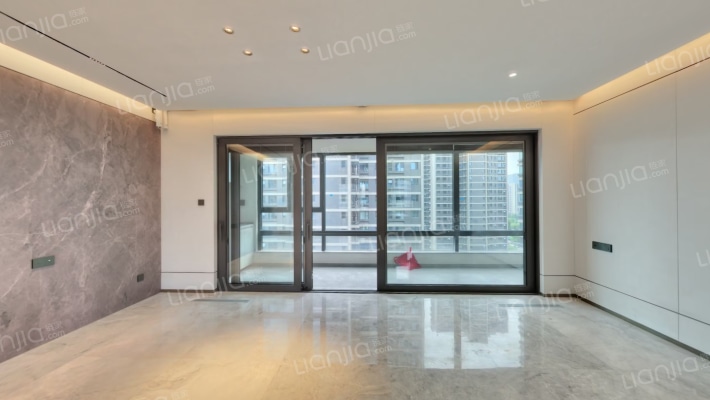 越秀和樾府二手房实景图