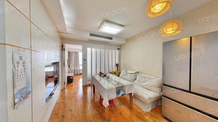 景第公寓二手房实景图