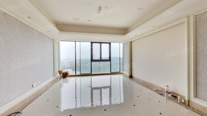 滟紫台二手房实景图