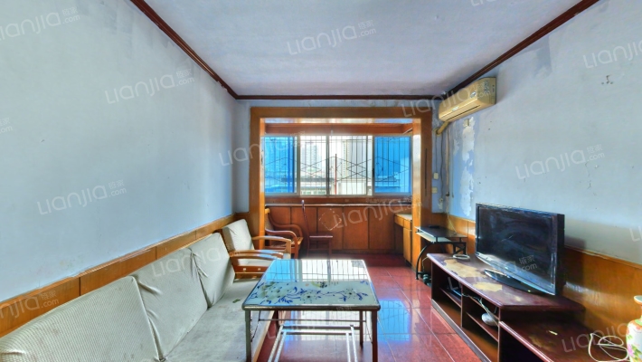 解放路二段95号二手房实景图